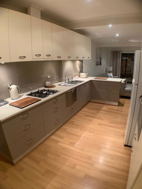 On Gilbert - Accommodation Rockhampton 3