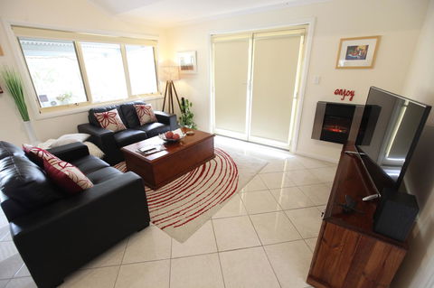 One Tree Bed And Breakfast - Accommodation Rockhampton 11