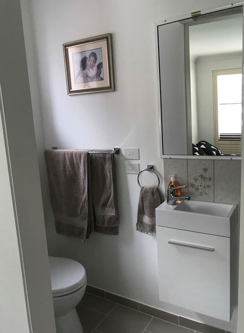 Arena Blanca Holiday Home - Accommodation Rockhampton 1