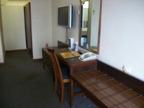 HotelMOTEL Adelaide - Accommodation Rockhampton 9