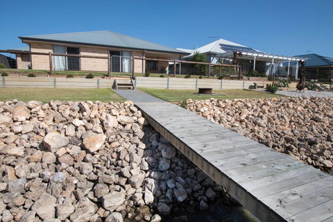 Waterfront On Jefferson, At Wellington Marina, SA - Accommodation Rockhampton 19