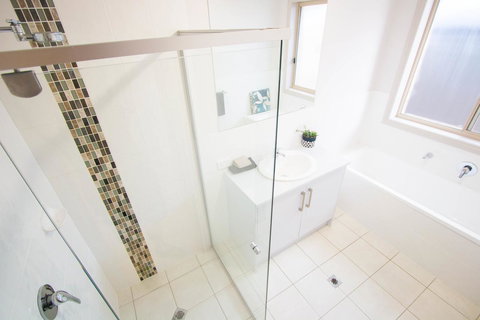 Waterfront On Jefferson, At Wellington Marina, SA - Accommodation Rockhampton 17
