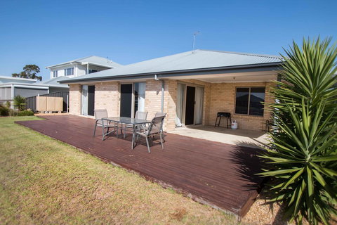 Waterfront On Jefferson, At Wellington Marina, SA - Accommodation Rockhampton 20