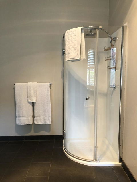 Belmore Cottage - Accommodation Rockhampton 12