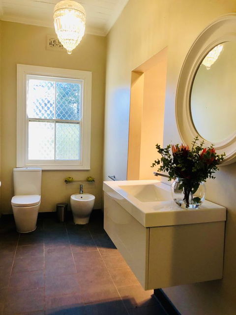 Belmore Cottage - Accommodation Rockhampton 13