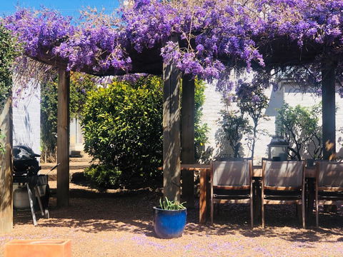 Belmore Cottage - Accommodation Rockhampton 10