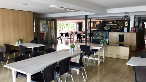 Haven Marina Motel - Accommodation Rockhampton 7