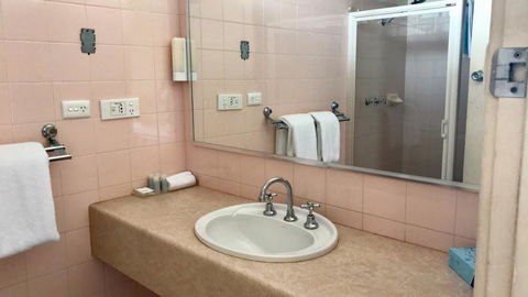 Haven Marina Motel - Accommodation Rockhampton 3