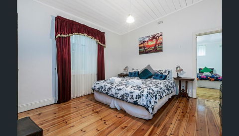 Treasured Memories Cottage - Accommodation Rockhampton 2