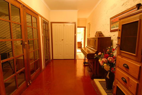 Treasured Memories Cottage - Accommodation Rockhampton 19