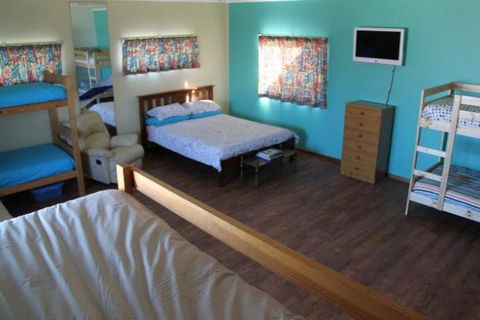 LAS ARENAS - The Sands - BEACH HOUSE - Accommodation Rockhampton 5