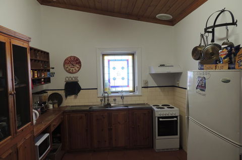 Wozza's B&B - Accommodation Rockhampton 40