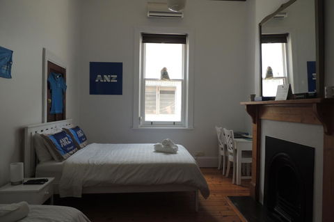 Wozza's B&B - Accommodation Rockhampton 32