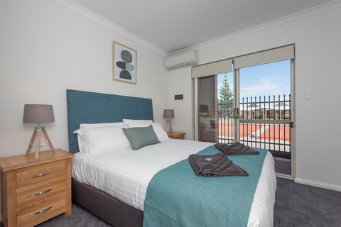 Jurien Bay Motel Apartments - Accommodation Rockhampton 3