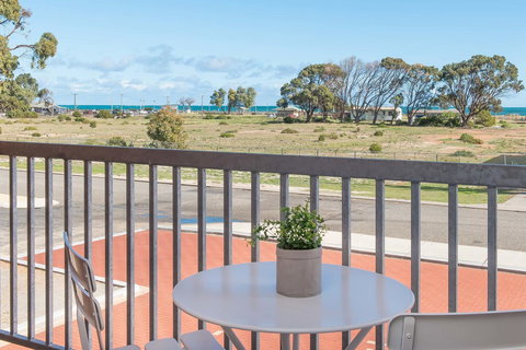 Jurien Bay Motel Apartments - Accommodation Rockhampton 22
