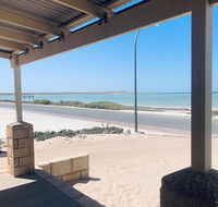 Bay Lodge - Accommodation Rockhampton