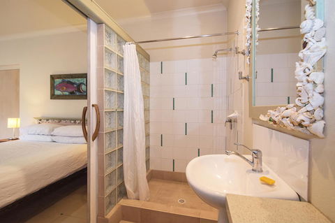 Sea & Soul Beachside Apartments - Accommodation Rockhampton 5