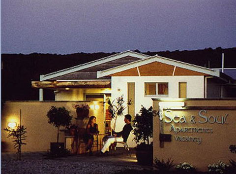 Sea & Soul Beachside Apartments - Accommodation Rockhampton 6