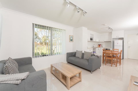 Yaran Suites - Accommodation Rockhampton 1