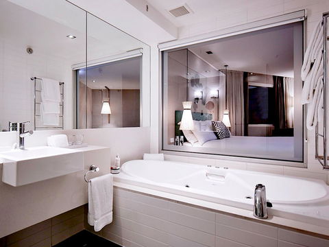 Crown Promenade Perth - Accommodation Rockhampton 4