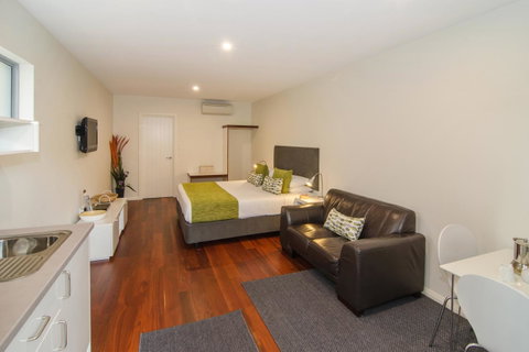 Margaret River Beach Studios - Accommodation Rockhampton 1