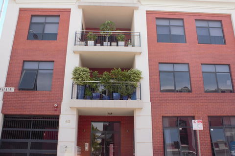 Parklane Apartments - Accommodation Rockhampton 25