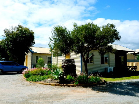 Lazy Lobster Holiday Units & Chalets - Accommodation Rockhampton 20