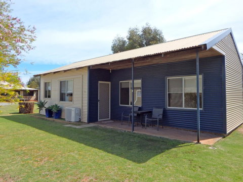 Lazy Lobster Holiday Units & Chalets - Accommodation Rockhampton 18