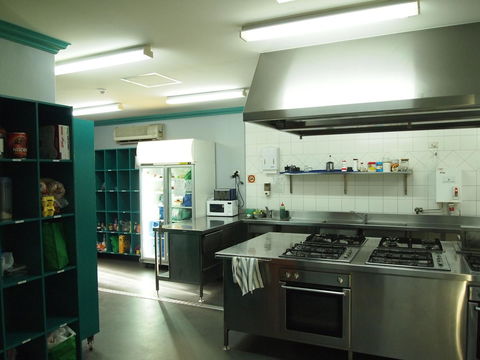 The Emperors Crown Hostel - Accommodation Rockhampton 41