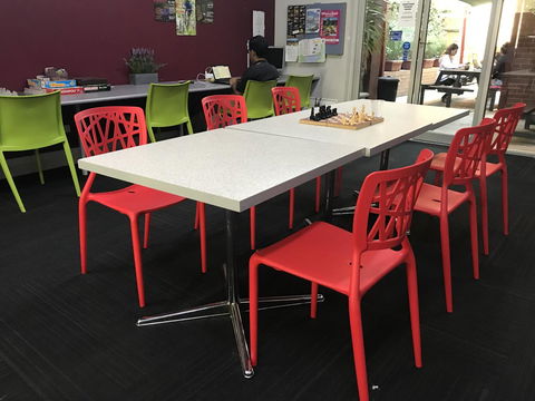 The Emperors Crown Hostel - Accommodation Rockhampton 3