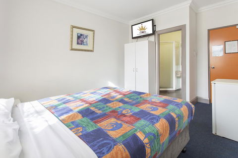 The Emperors Crown Hostel - Accommodation Rockhampton 23