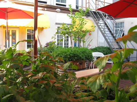 European Hotel - Accommodation Rockhampton 9