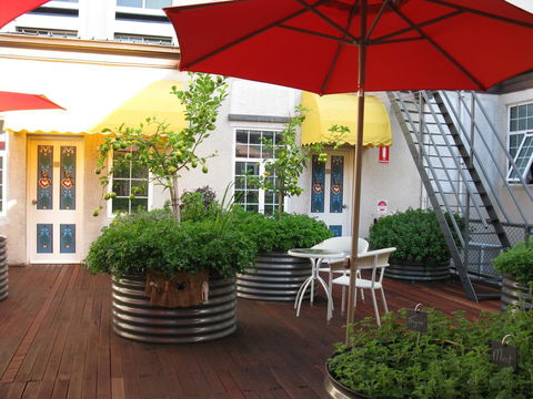 European Hotel - Accommodation Rockhampton 7
