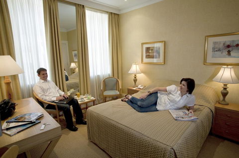 European Hotel - Accommodation Rockhampton 8