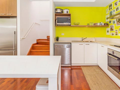 Home Apartment - Perth City Centre - Free WiFi - Accommodation Rockhampton 9