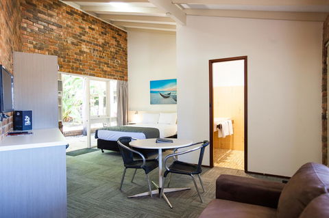 Leisure Inn Hotel Rockingham - Accommodation Rockhampton 2