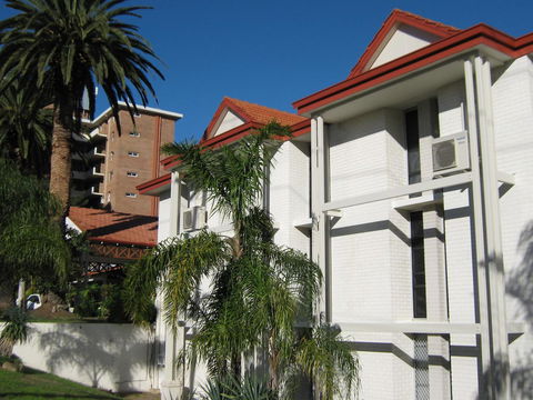 Beatty Lodge - Accommodation Rockhampton 2