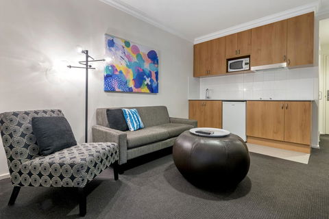 Oaks Perth Hotel - Accommodation Rockhampton 4