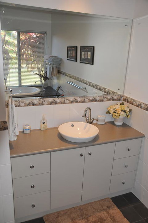 Glenelg On King Bed & Breakfast - Accommodation Rockhampton 25