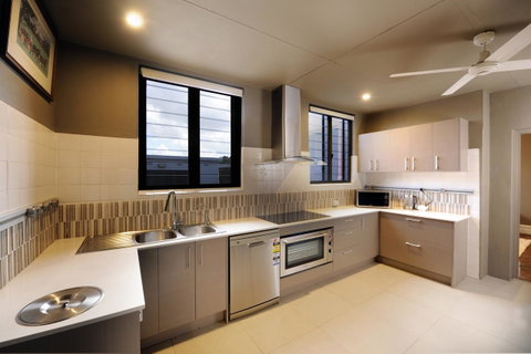 The Stirling Arms Hotel - Accommodation Rockhampton 33