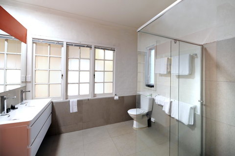 The Stirling Arms Hotel - Accommodation Rockhampton 29
