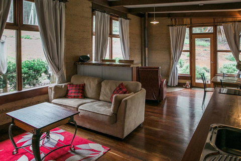 The Floating Forest - Accommodation Rockhampton 26