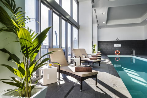 Fraser Suites Perth - Accommodation Rockhampton 10