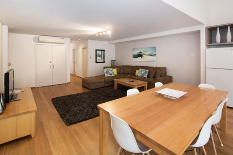 Pegasus - Accommodation Rockhampton 9