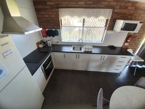 Ocean Beach Chalet 18 - Accommodation Rockhampton 1