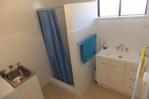 Ocean Beach Chalet 18 - Accommodation Rockhampton 20