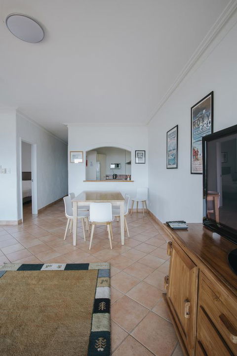 Canal Rocks Beachfront Apartments - Accommodation Rockhampton 27