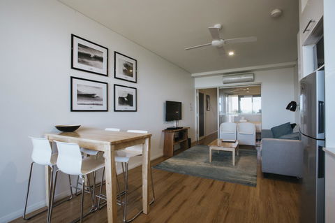 Canal Rocks Beachfront Apartments - Accommodation Rockhampton 43