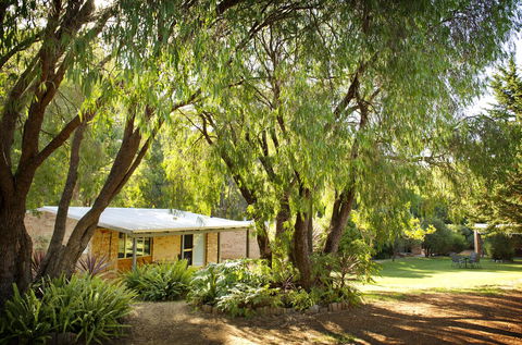 Peppermint Brook Cottages - Accommodation Rockhampton 0