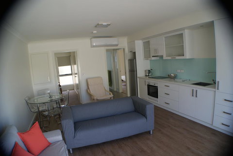 Mill View Link - Accommodation Rockhampton 8